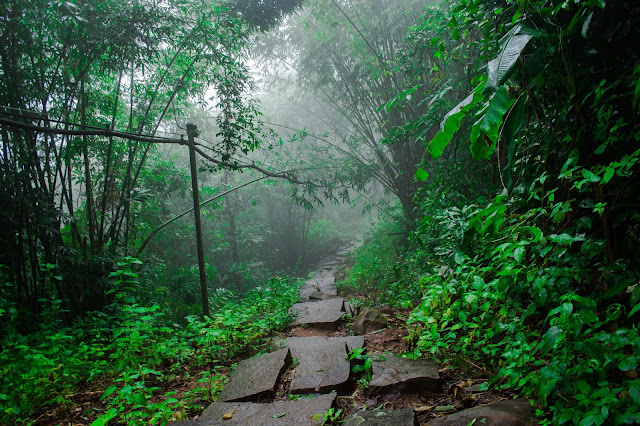 NÚI BÀ ĐEN TÂY NINH