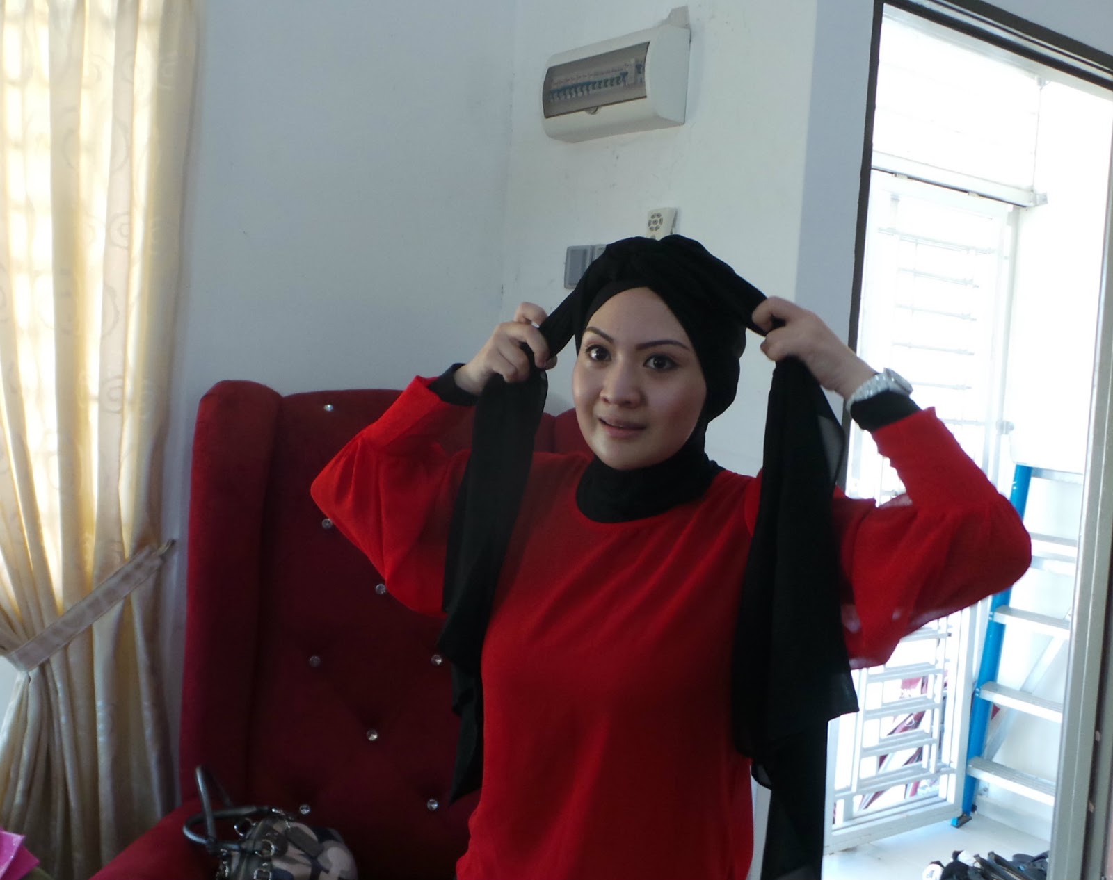 AYNa  aNYa: Fashion Intervention with Elya Shazleen