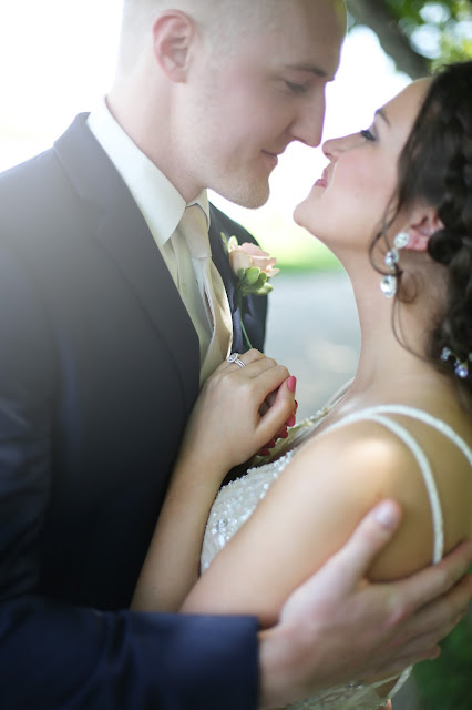 Delta Hotel by Marriott South Sioux City Nebraska Wedding 