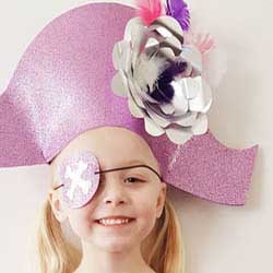 Pirate dress up acessories to make at home DIY hat sword eye patch