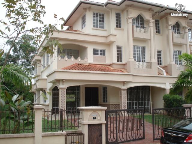 House for sale/rent: SEMI-D 2 HALF STOREY SEC 13 D KAYANGAN, SHAH ALAM