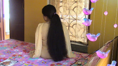 long hair ponytail 