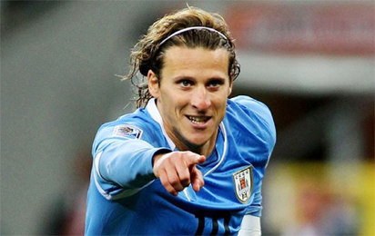 friends turn rivals as Barcelona
face Atlético Madrid-Forlan says 