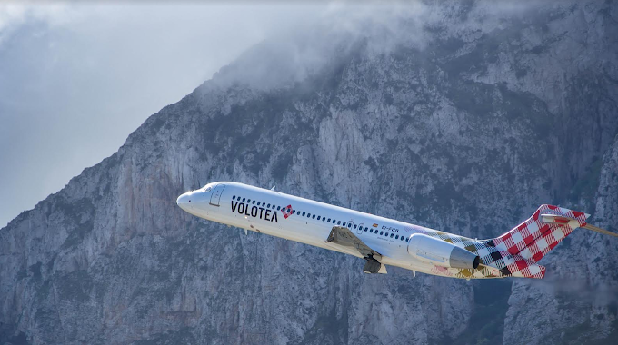 Falso allarme, nessuna bomba sull’Airbus A 319 della Volotea