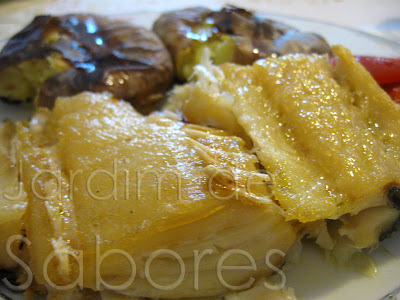 Bacalhau Grelhado com Batatas a Murro