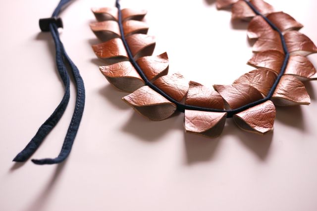 How to Make Easy Leather Necklace Tutorials / The Beading Gem