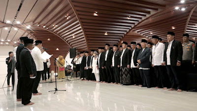 Gubernur Jabar Lantik 174 Pengurus Masjid Raya Al Jabbar 