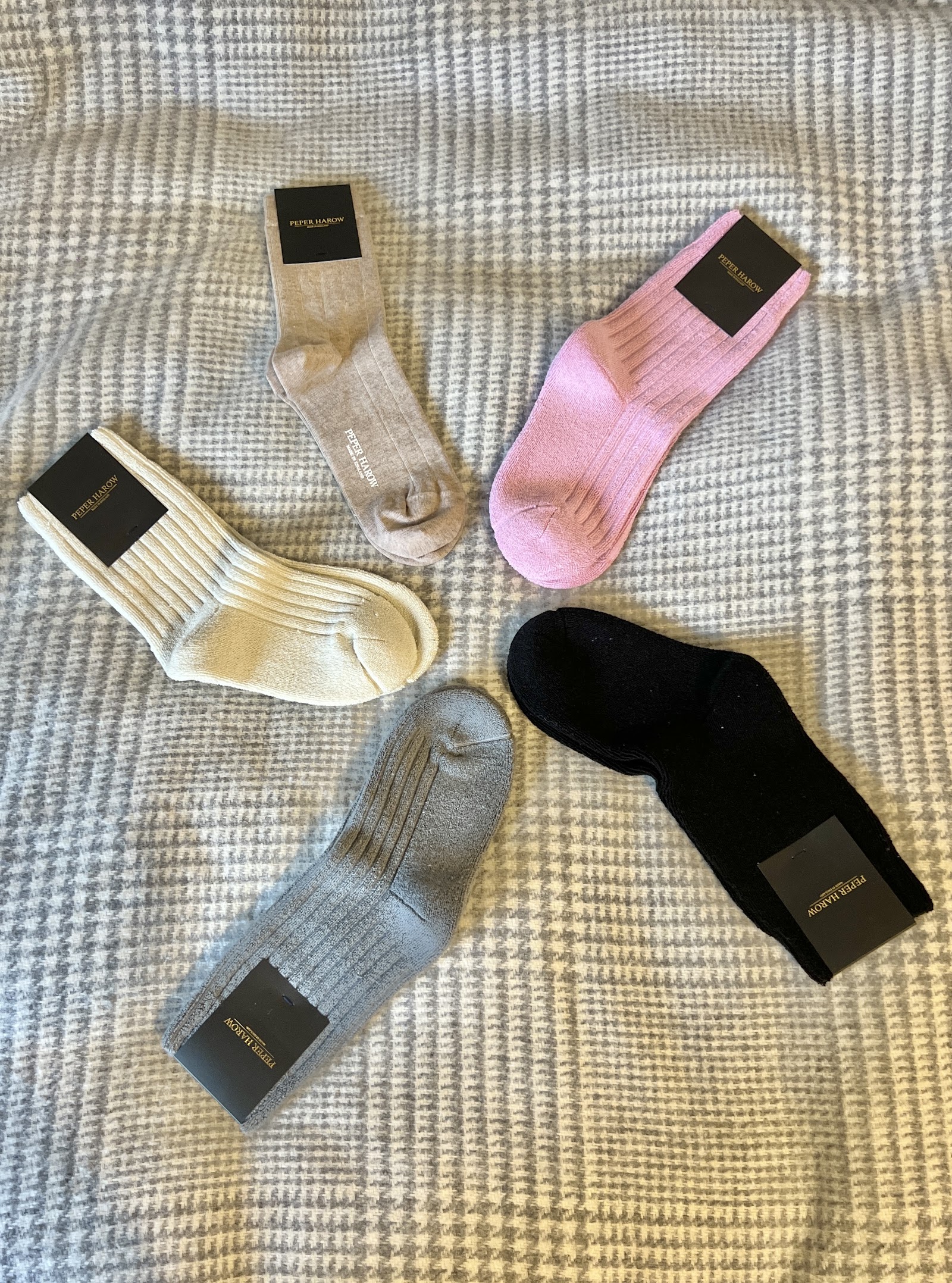 Best Socks To Get For Valentines Day- Peper Harow Review 
