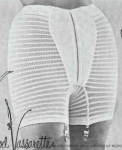 Living In Fifties Fashion: Vintage Girdle