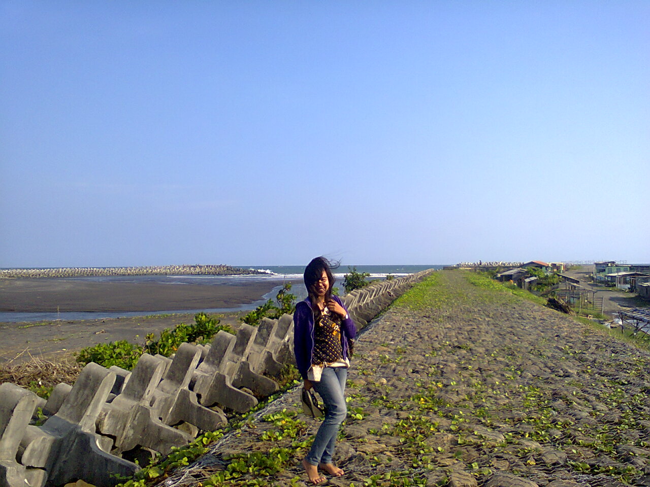 Menatap Indahnya Dunia: Glagah Indah Beach, Kulon Progo 