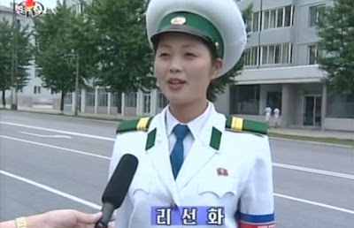 朝鮮女交警 朝鮮平壤女交警