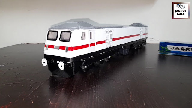 WAP-7 locomotive Miniature Scale Model