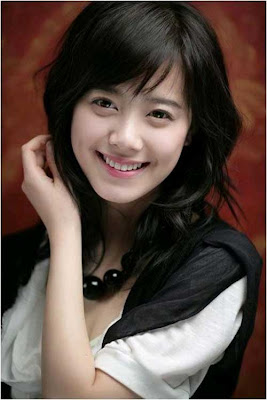 Foto Koo Hye Sun