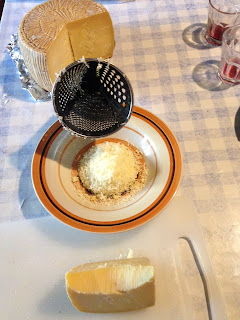 la laiterie de paris, podere le fornaci, veritable recette des carbonaras, blog fromage, blog fromage maison, faire son fromage, pecorino recette