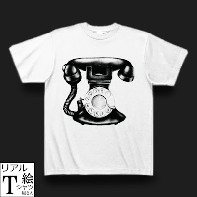 イラストTシャツ　黒電話のイラストTシャツ