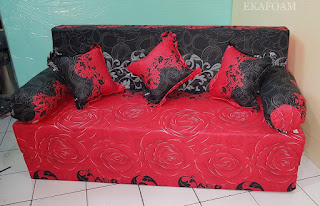 Sofa bed inoac motif bunga red rose