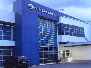 Showroom Blue Bird Semarang