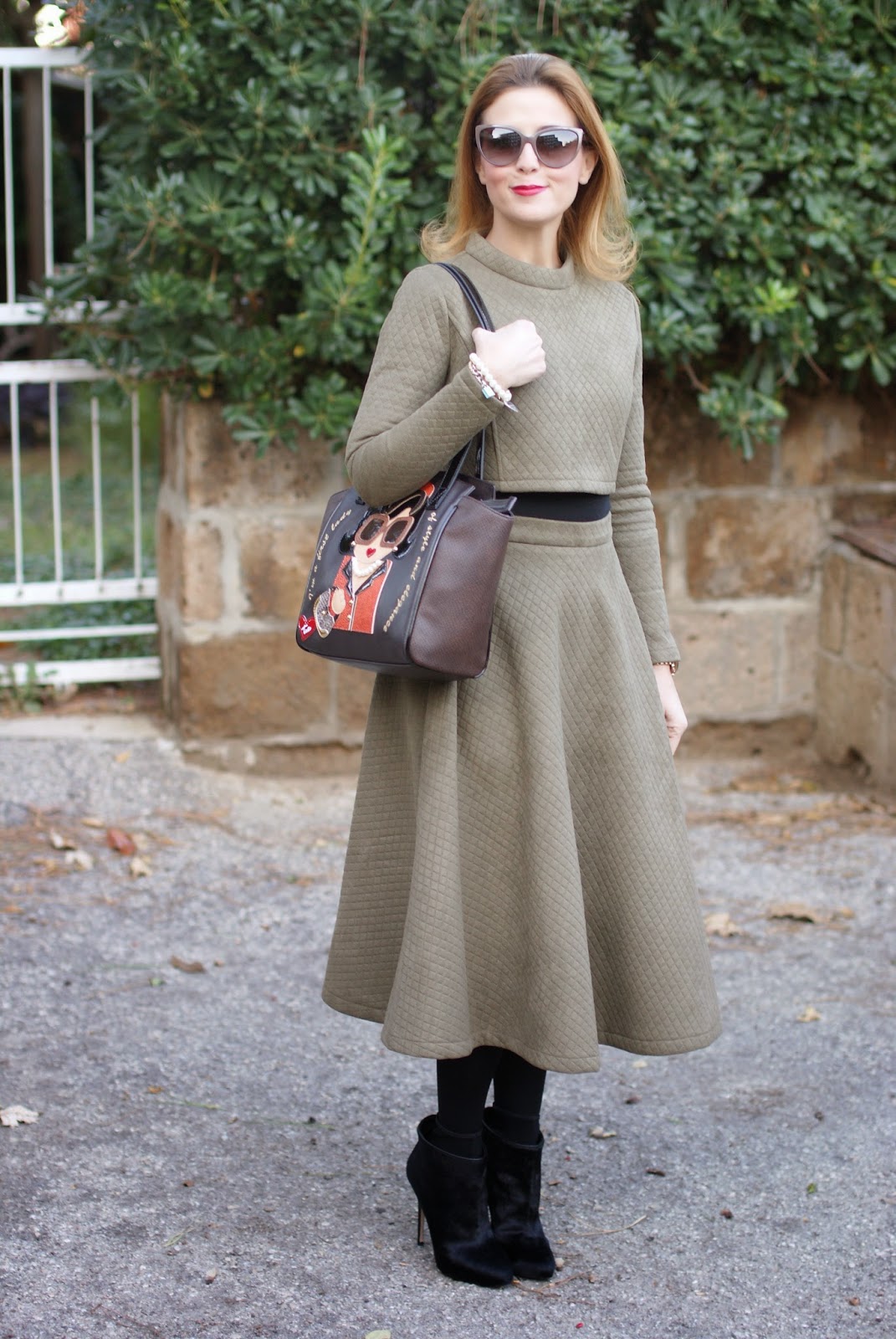Quilted crop top and midi skirt, Braccialini bag, Le Silla ankle boots, Fashion and Cookies, fashion blogger