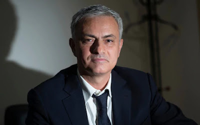 JOSE MOURINHO MASUK DAFTAR PELATIH BARU REAL MADRID MUSIM DEPAN