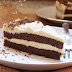 ČOKOLADNA RUM TORTA: Fantastična kombinacija tamne i bijele čokolade
