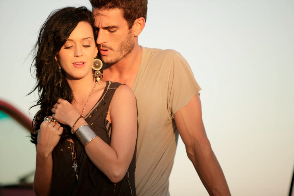 Katy Perry's Teenage Dream has ascended to the top of the Billboard Hot 