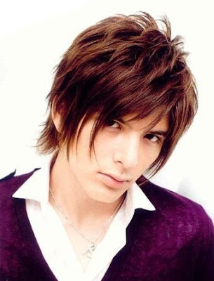 japanese boys hairstyle. Japanese hairstyle from