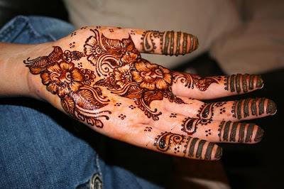 Mehndi Tattoo Designs Seen On www.coolpicturegallery.net