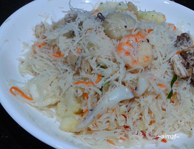 AIMZF: Bihun Goreng Singapore