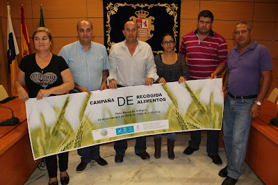 recogida solidaria de alimentos en fuerteventura por la sociedad de cazadores los halcones