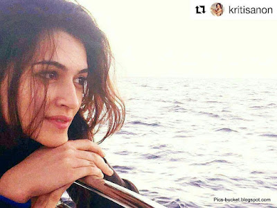 Actress kriti sanon hot photos