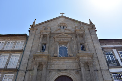 Fachada da Igreja da Misericórdia em Guimarães