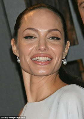 Hollywood Celebrities With Weird Faces Seen On www.coolpicturegallery.us