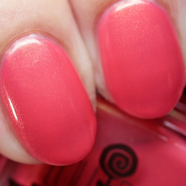 Lollipop Posse Lacquer To Be Satisfied