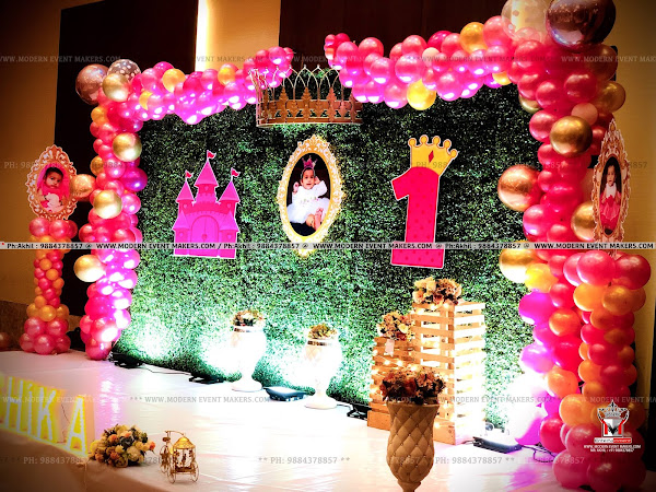 Princess_Queen_Theme_in_Hotel_Radison_Blu_Chennai_For_First_Birthday_PH_9884378857_Modern_Event_Makers