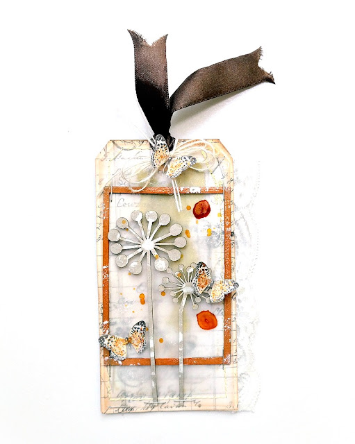 Mixed Media Dandelion Shaker Tag by Dana Tatar for FabScraps