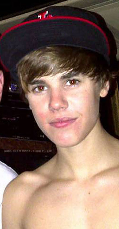 justin bieber facebook. Sweaty Justin Bieber