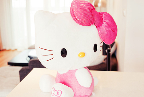 Gambar DP BBM Foto Hello Kitty Lucu Cantik Imut  Caption 