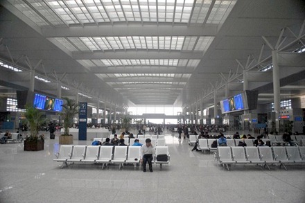 Shanghai Railway Station 8623w