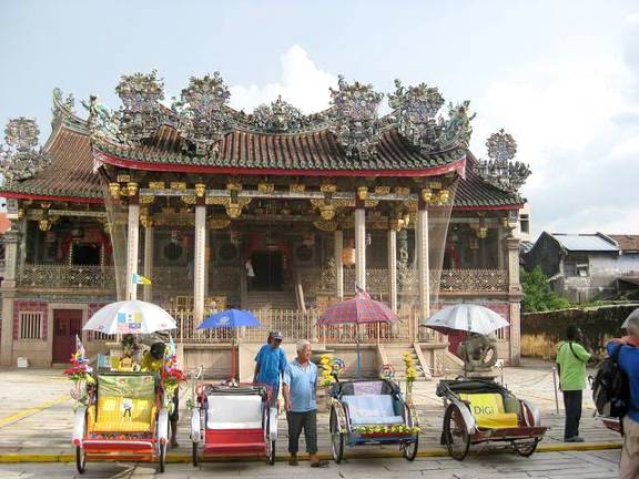 tempat wisata malam di lembang bandung