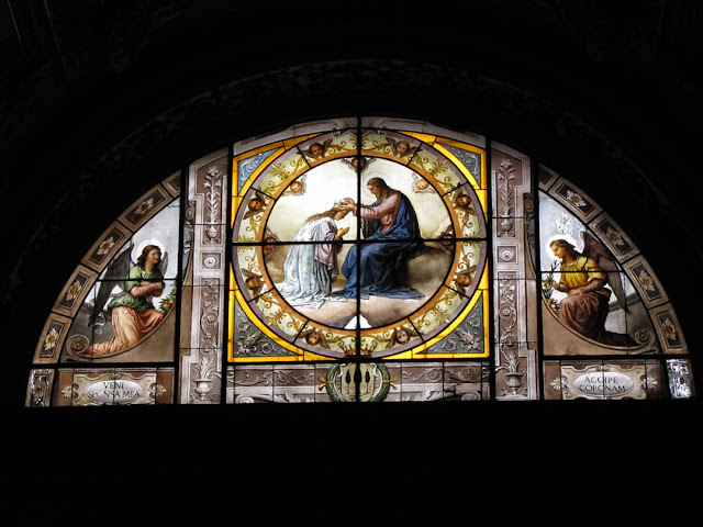 Stained glass, Santa Maria sopra Minerva, Piazza della Minerva, Rome