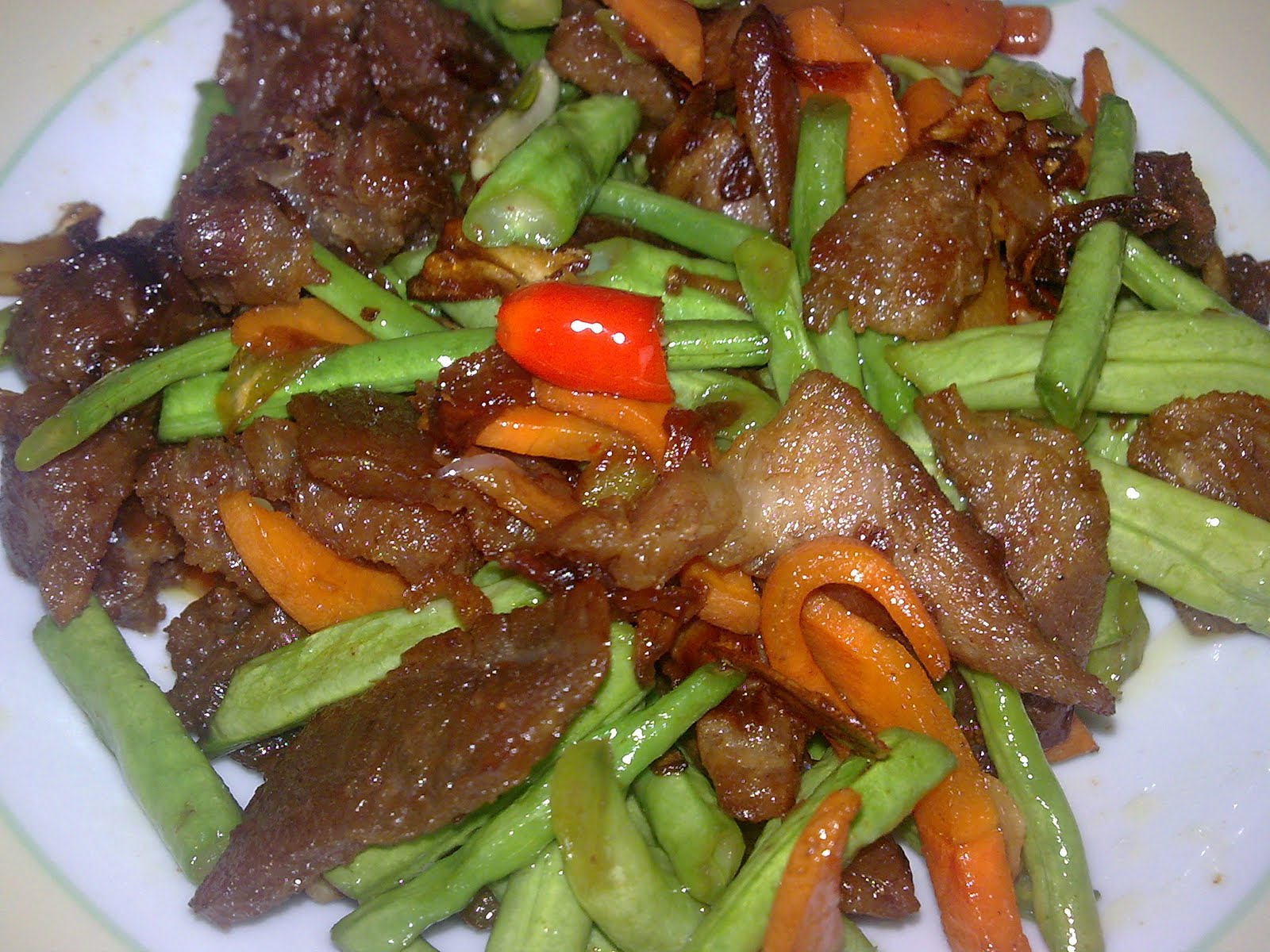 Cinta Kasih & Sayangku: Daging goreng bersama sayur kacang