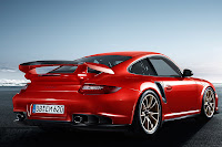 2011 Porsche 911 GT2 RS first official photos