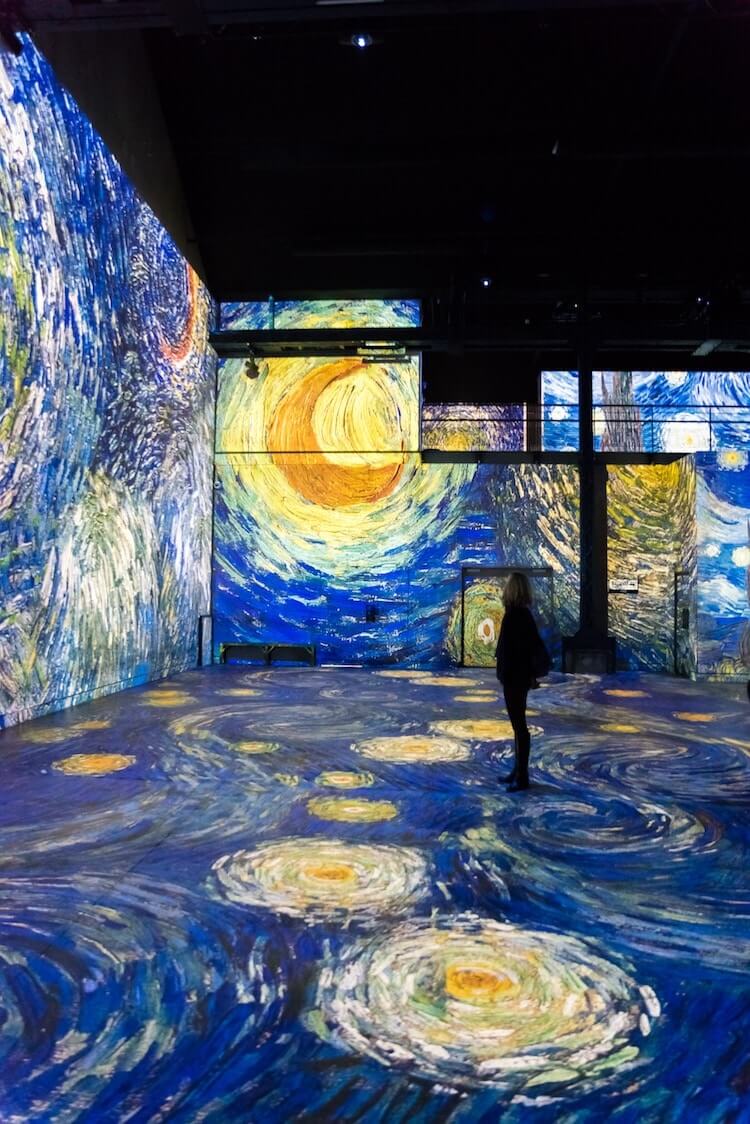 People Can Literally Step Inside Van Gogh’s Paintings Thanks To This Incredible Exhibit