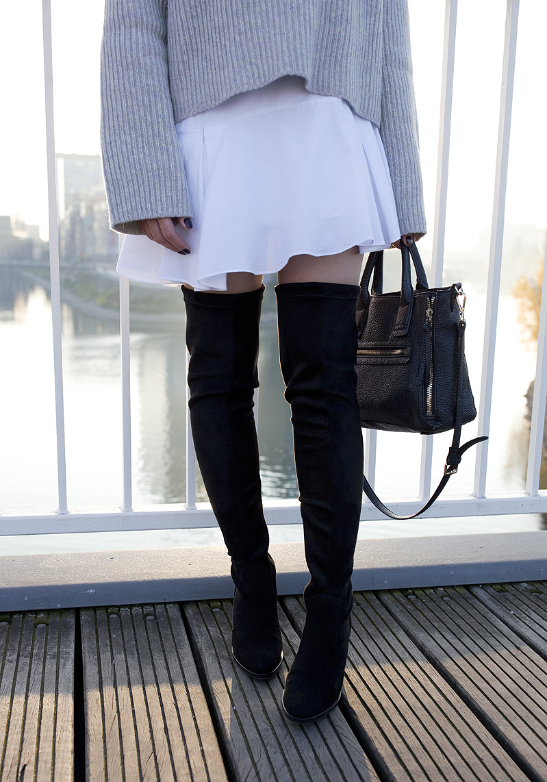 Fashionista Oversize Sweater Pulli Pullover Overknee Boots Stiefel