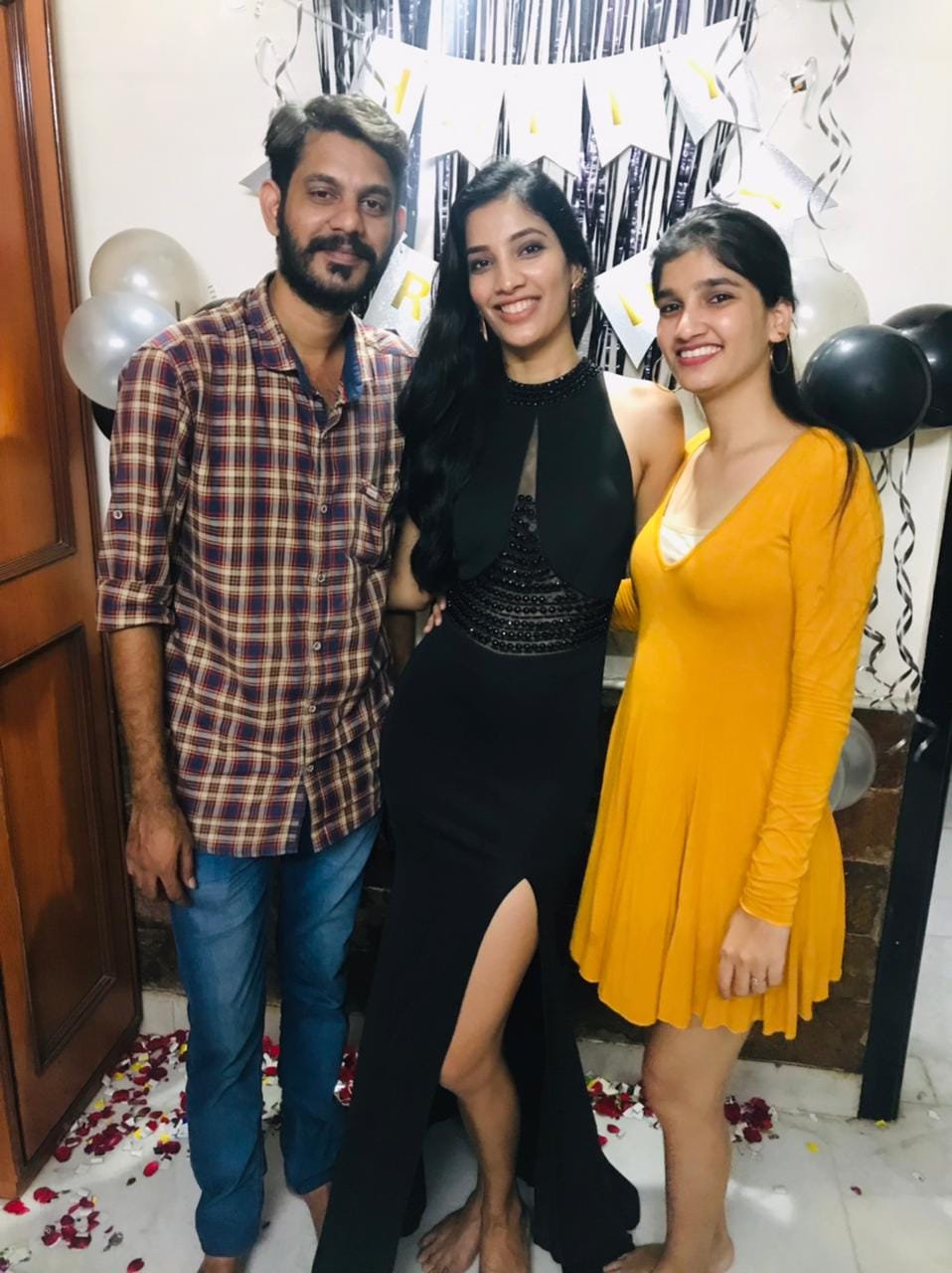 Actress Pranali Bhalerao