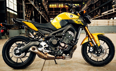 FZ 5 BIKE HD WALLPAPER FREE DOWNLOAD 08