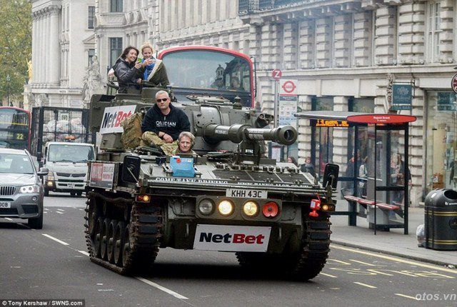 50 triệu 1 vòng dạo quanh London bằng xe tăng