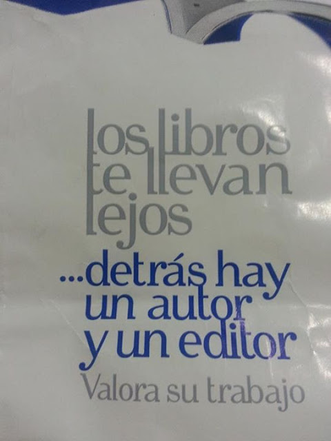 Meme de frases sobre los libros