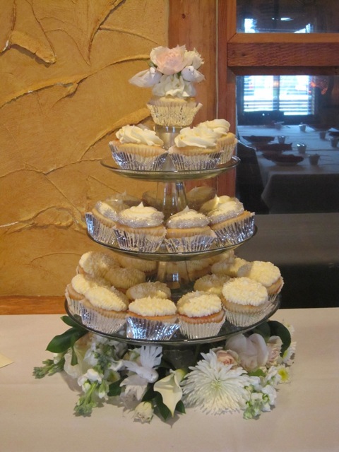 Recently we baked cupcakes for a wedding shower with a request of white