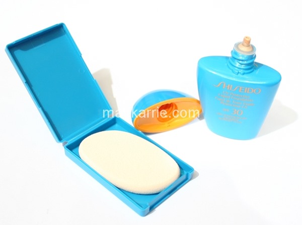 c_UVProtectiveLiquidFoundationSPF30MediumIvory5
